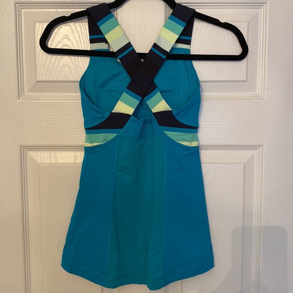 Lululemon Criss-Cross Athletic Tank - Picture 2 of 4